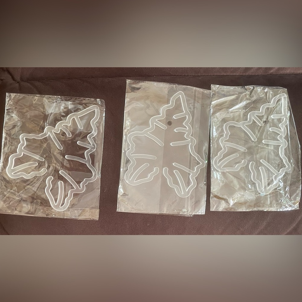 Transparent Plastic Plant Stem Support Clips For Indoor & Outdoor Plants - Picture 7 of 7